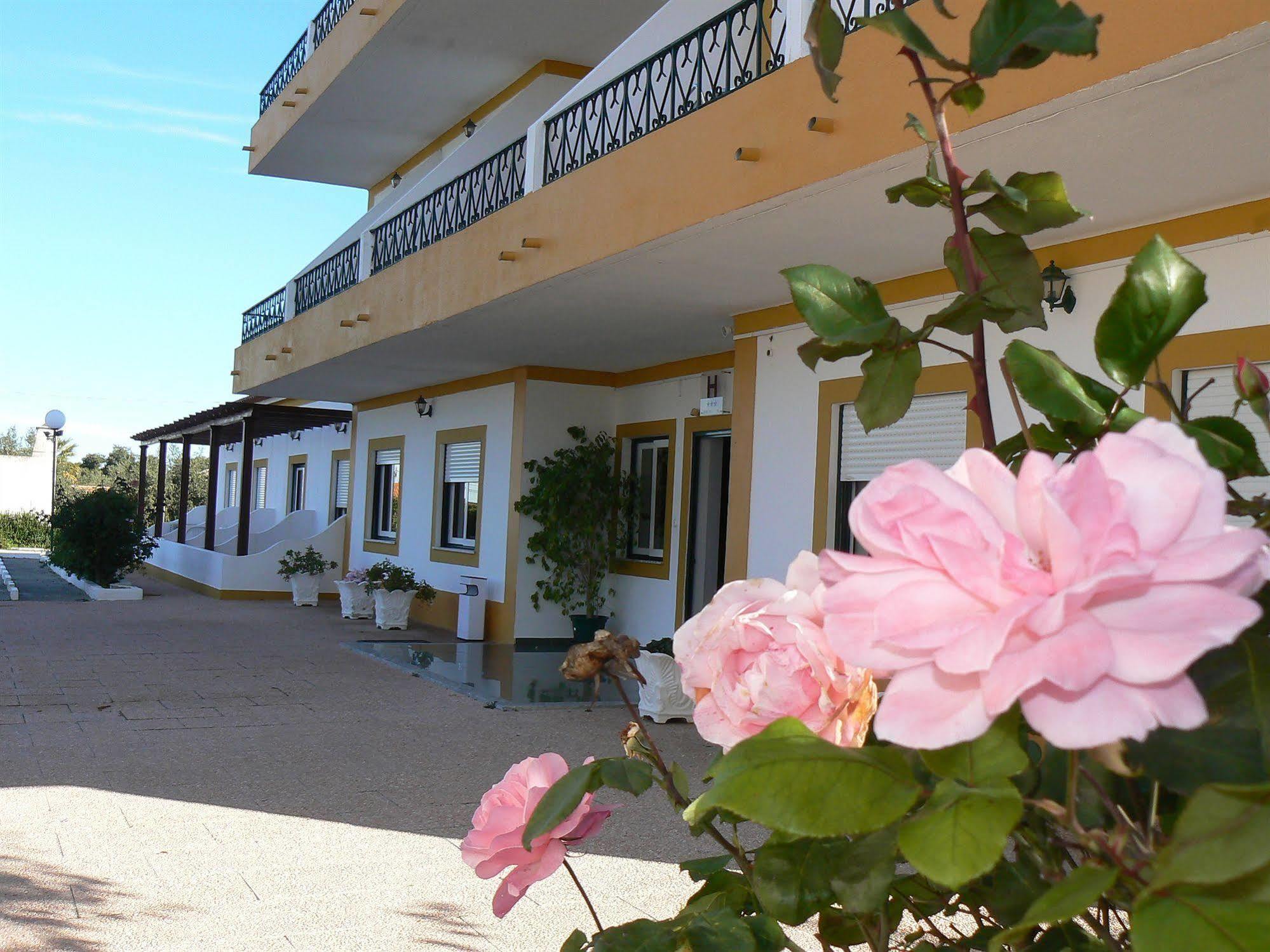 Graca Hotel Evora Luaran gambar