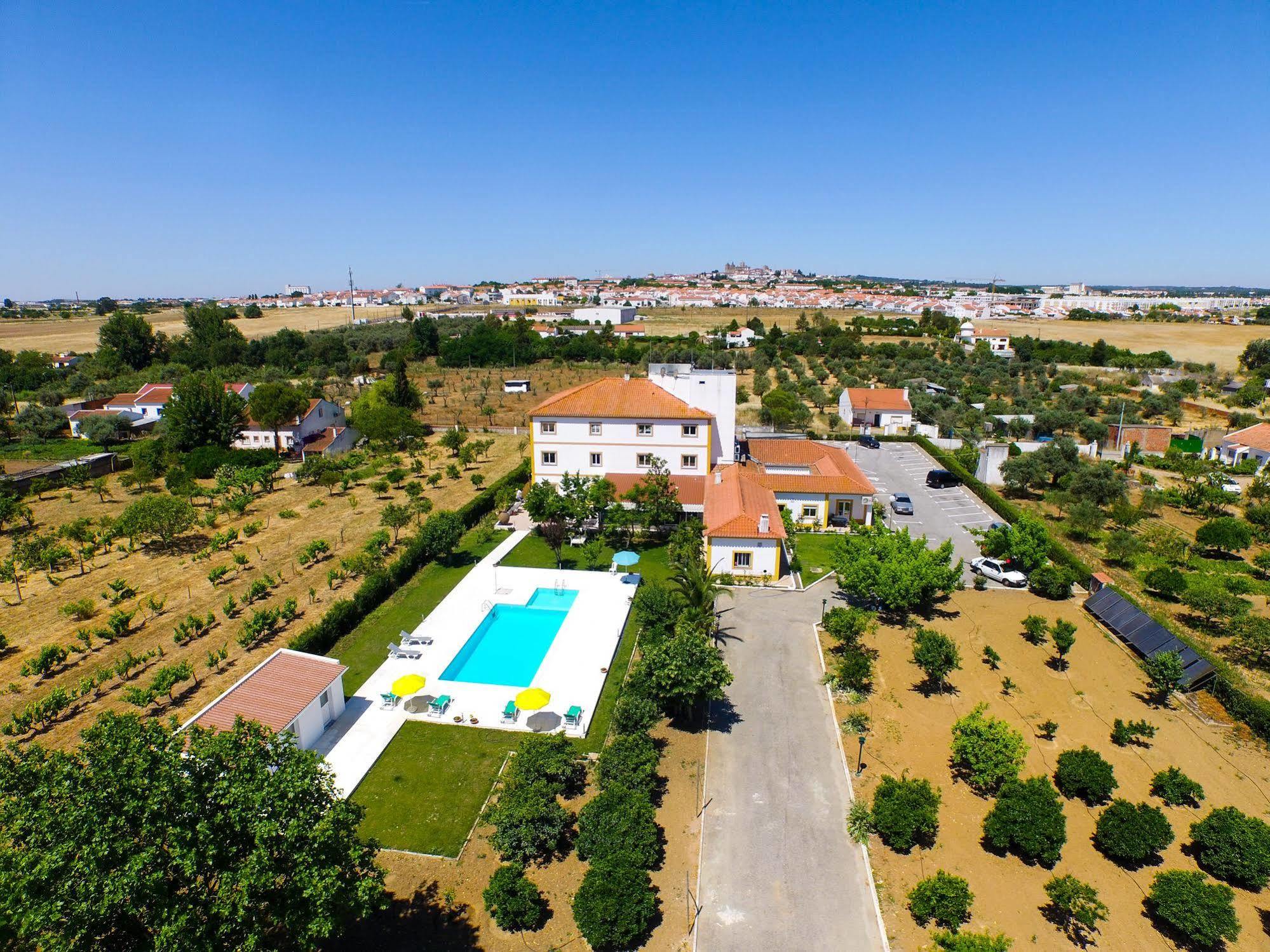 Graca Hotel Evora Luaran gambar